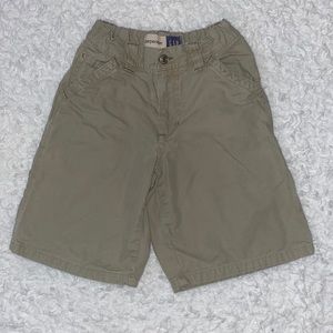 GAP Cargo shorts size 6